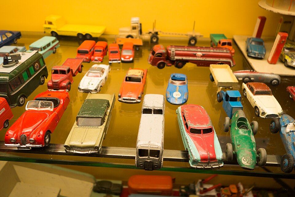  Toy Cars